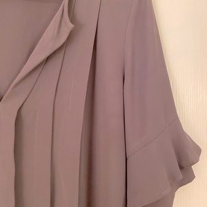 Ann Taylor size small blouse